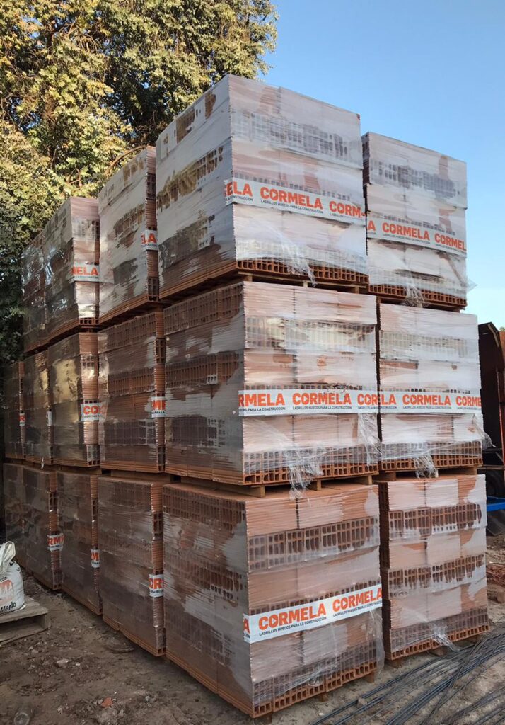 Promo Pallets Promo 5 Pallets huecos 12x18x33 9T 1ra marca - La Teja Materiales de ...